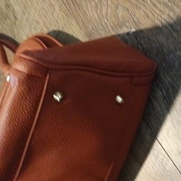 IMAN Tan large 🎒 Bag - Picture 7 of 11